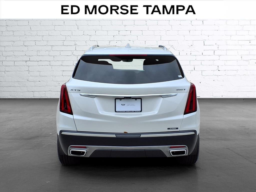 2022 Cadillac XT5 Premium Luxury