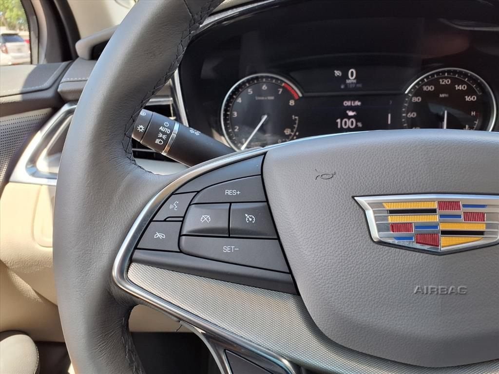2023 Cadillac XT5 Premium Luxury