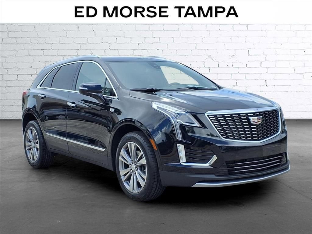 2022 Cadillac XT5 Premium Luxury