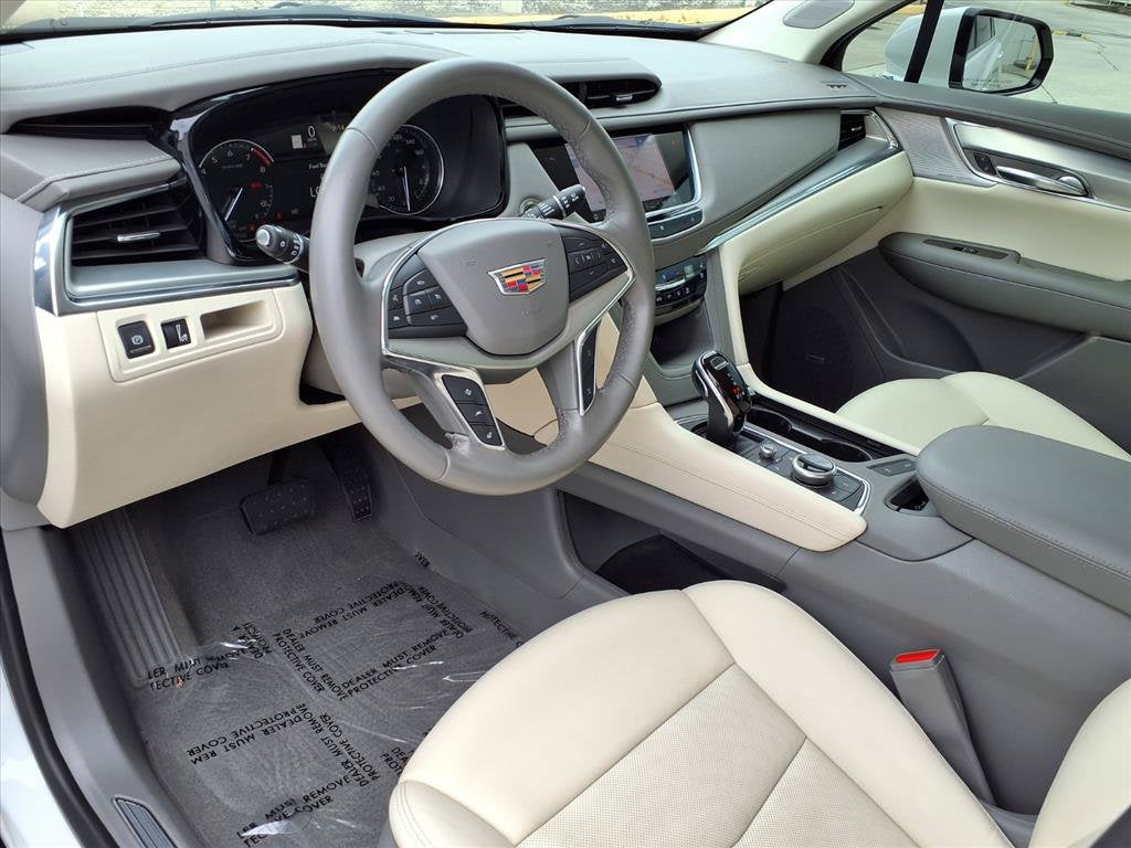 2021 Cadillac XT5 FWD Premium Luxury