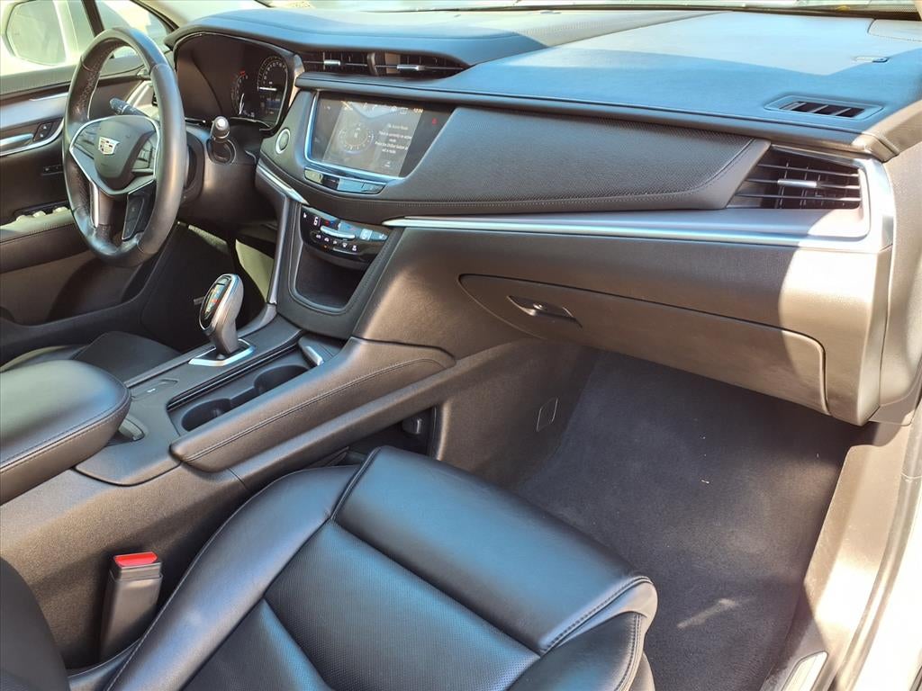 2018 Cadillac XT5 Luxury FWD