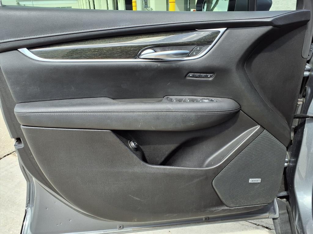 2021 Cadillac XT5 FWD Premium Luxury