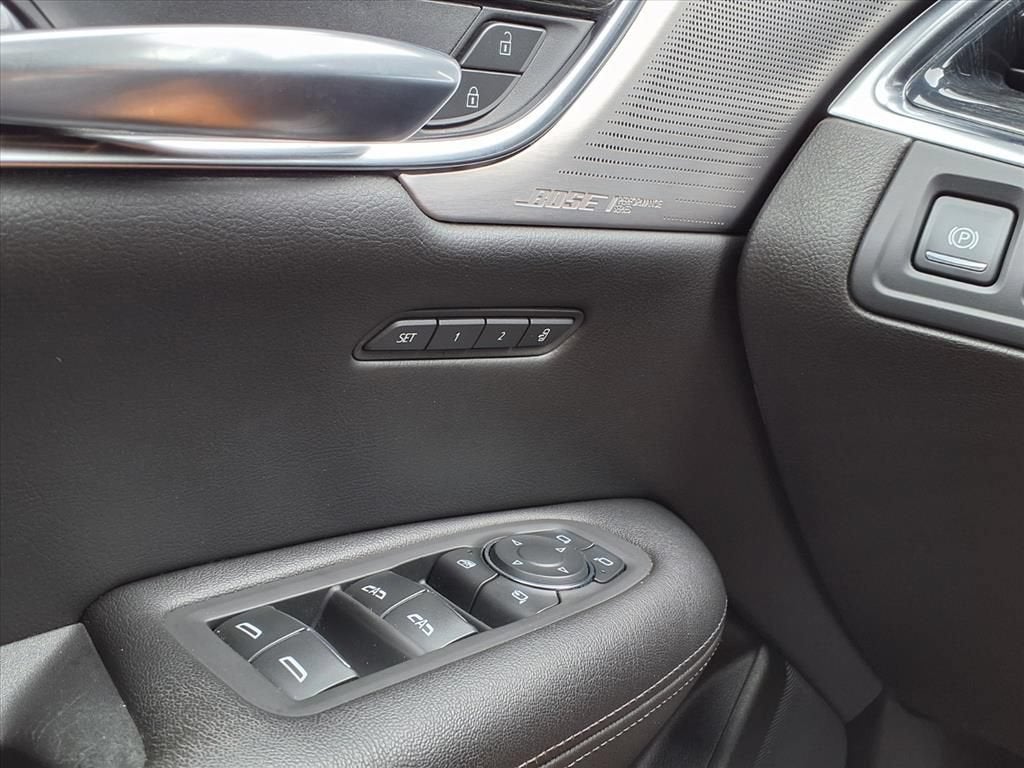 2021 Cadillac XT5 FWD Premium Luxury