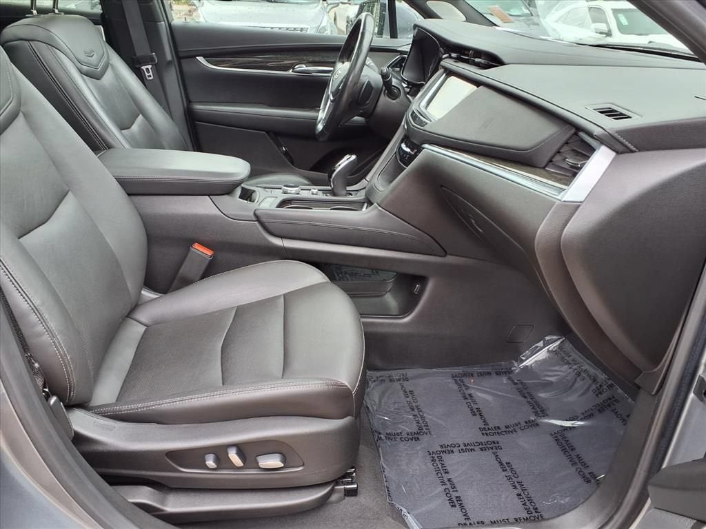 2021 Cadillac XT5 FWD Premium Luxury
