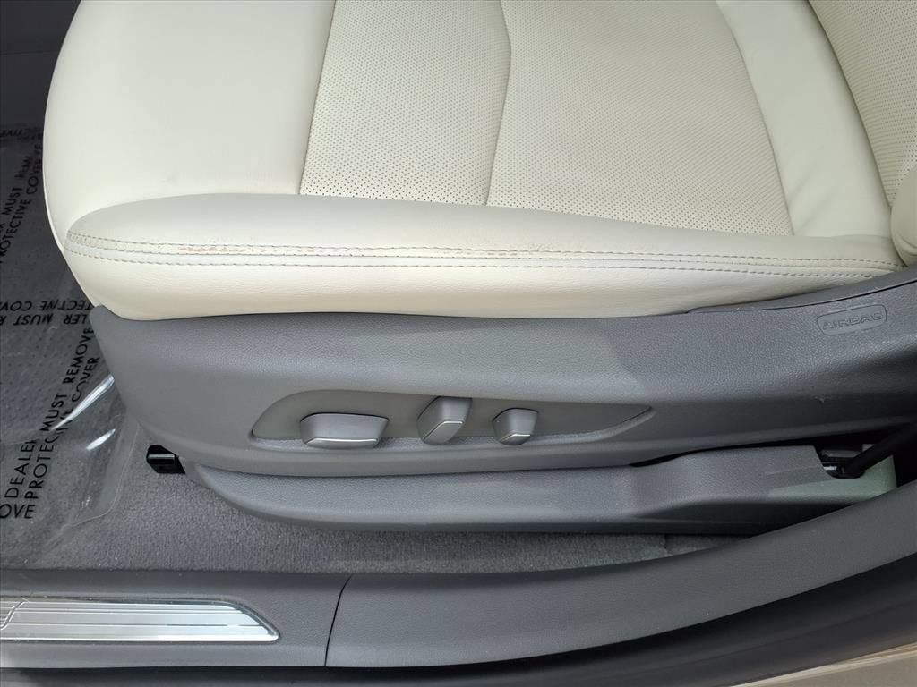 2022 Cadillac XT5 FWD Premium Luxury