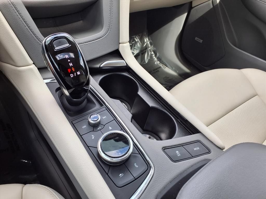 2022 Cadillac XT5 FWD Premium Luxury