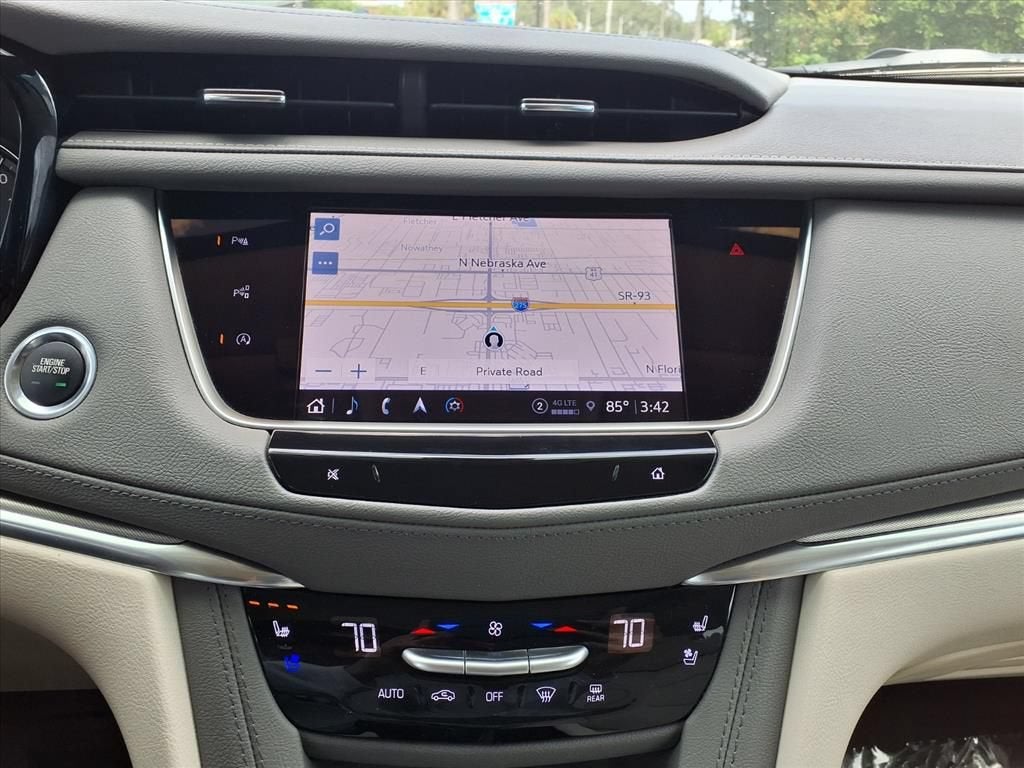 2022 Cadillac XT5 FWD Premium Luxury