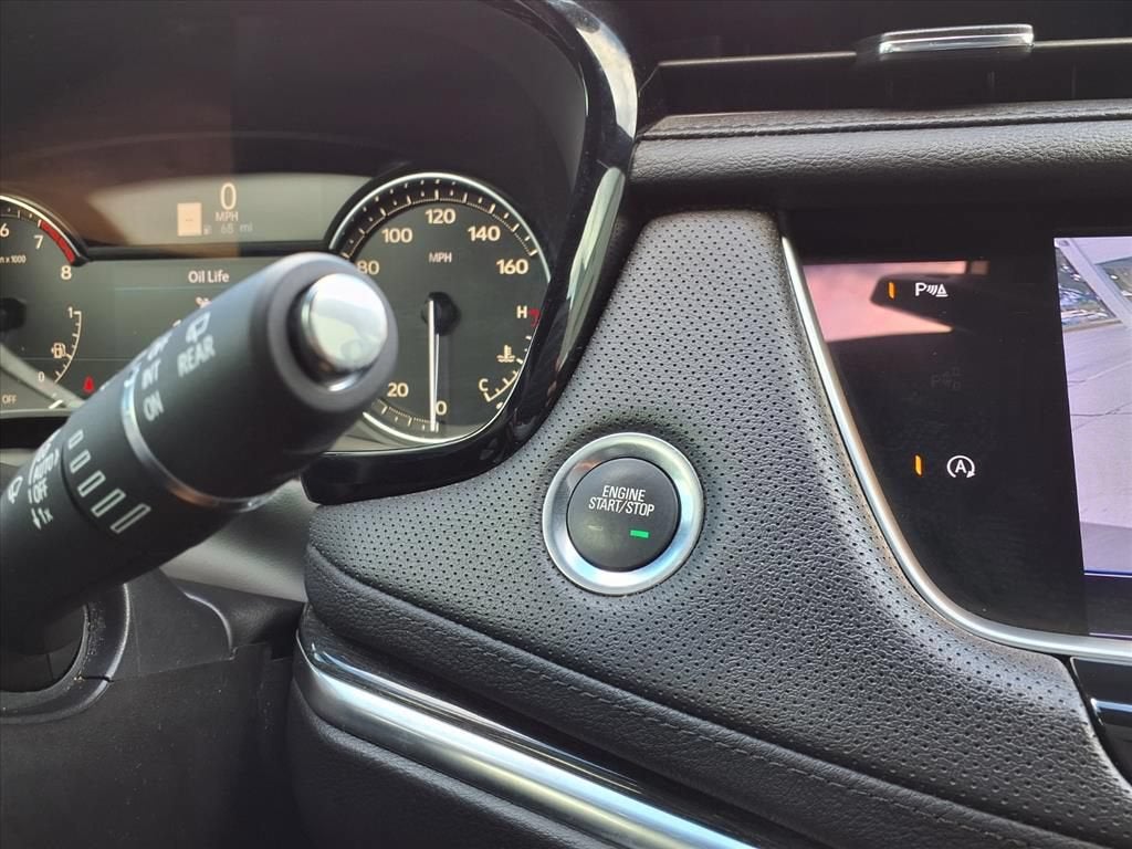2023 Cadillac XT5 FWD Premium Luxury