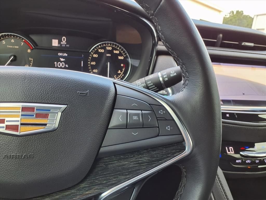 2023 Cadillac XT5 FWD Premium Luxury
