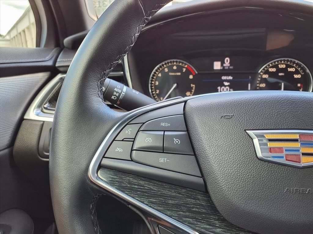 2023 Cadillac XT5 FWD Premium Luxury