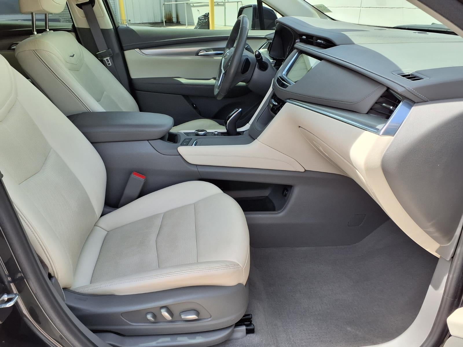 2021 Cadillac XT5 Premium Luxury