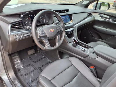 2022 Cadillac XT5 Premium Luxury