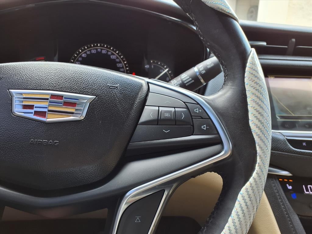 2018 Cadillac XT5 Premium Luxury FWD