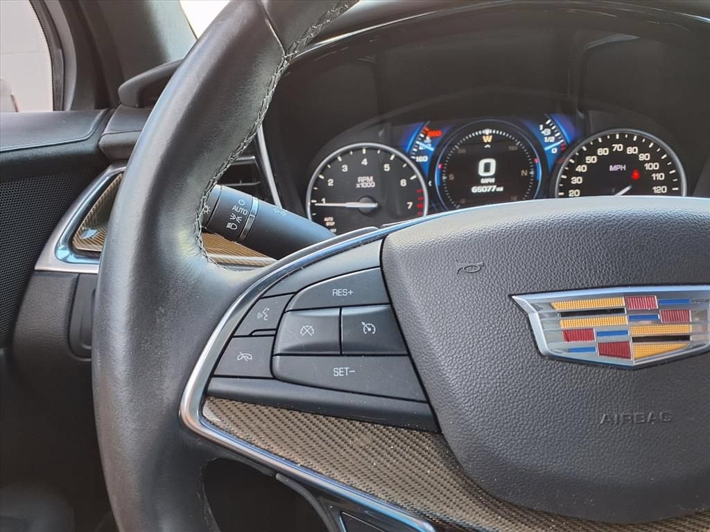 2017 Cadillac XT5 Platinum AWD
