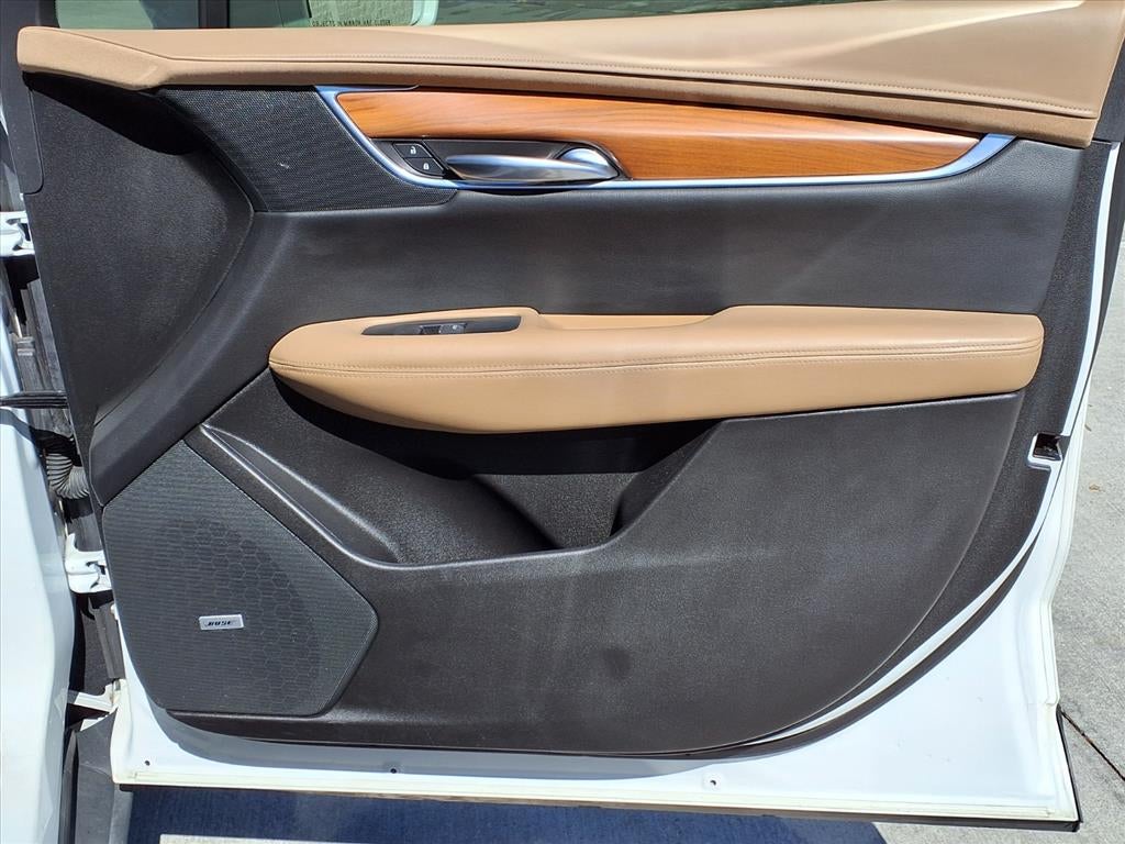 2019 Cadillac XT5 Platinum AWD