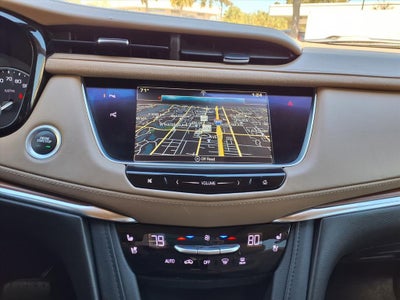 2019 Cadillac XT5 Platinum AWD