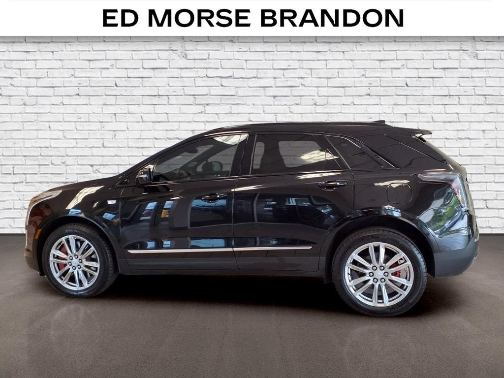 2025 Cadillac XT5 Sport