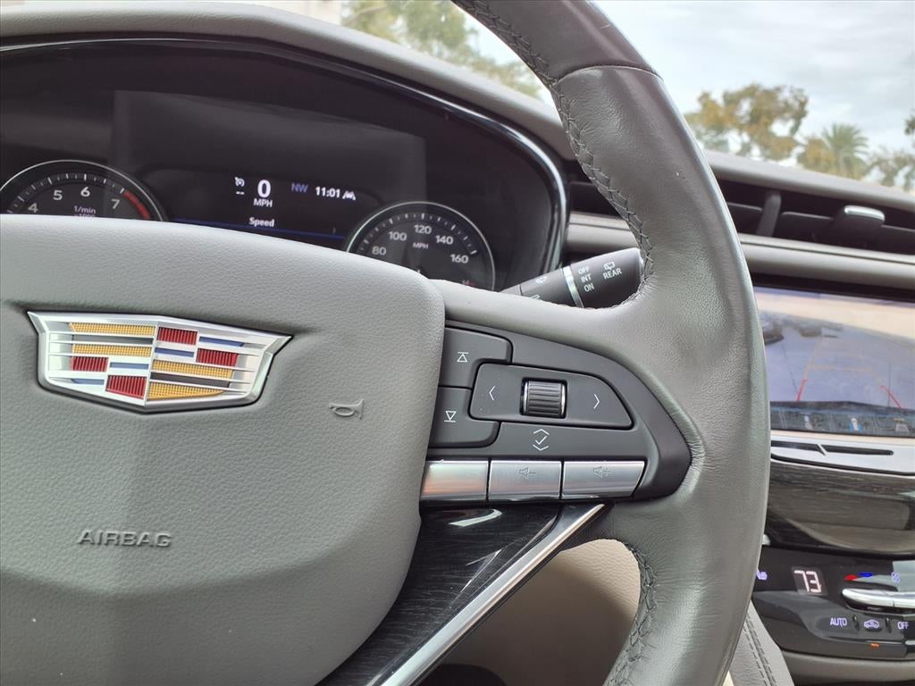 2021 Cadillac XT6 Premium Luxury