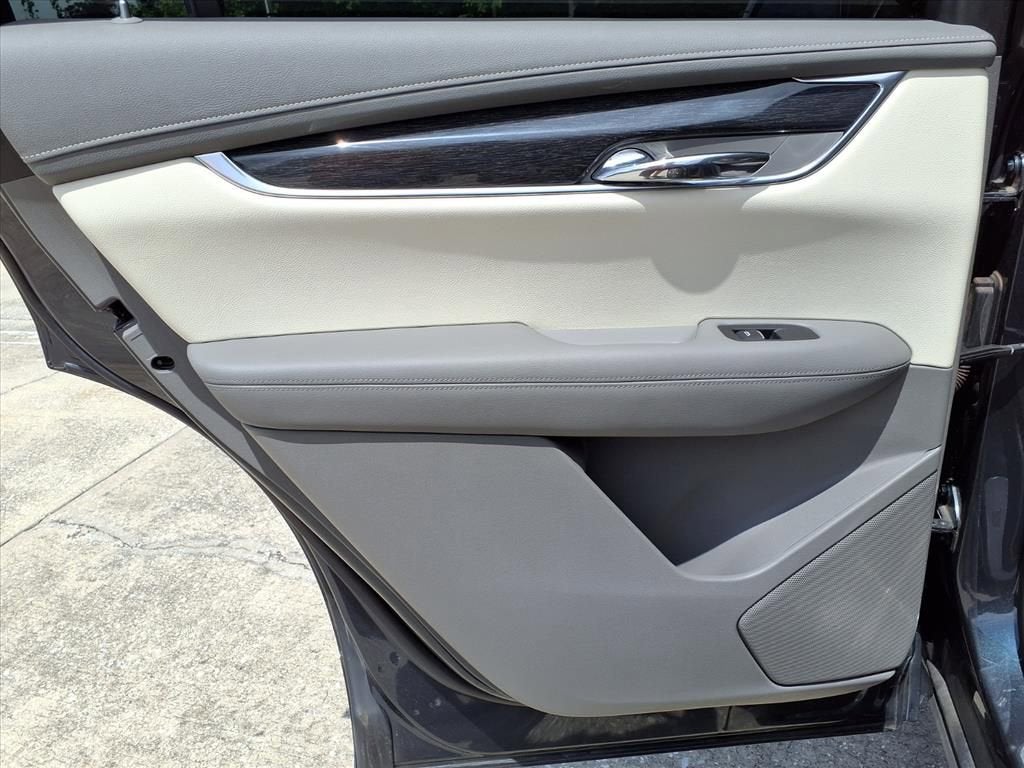 2020 Cadillac XT6 FWD Premium Luxury