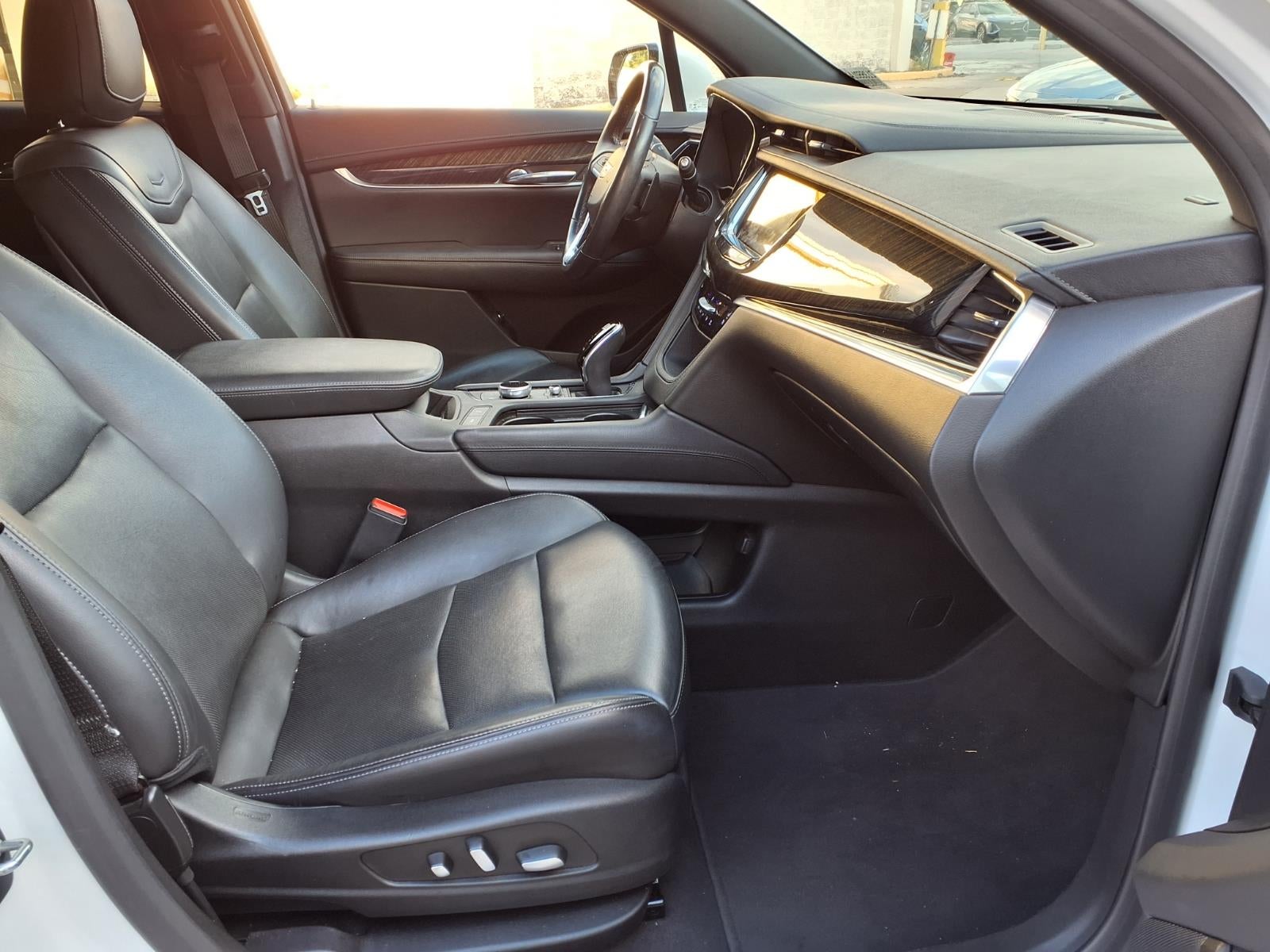 2022 Cadillac XT6 Premium Luxury