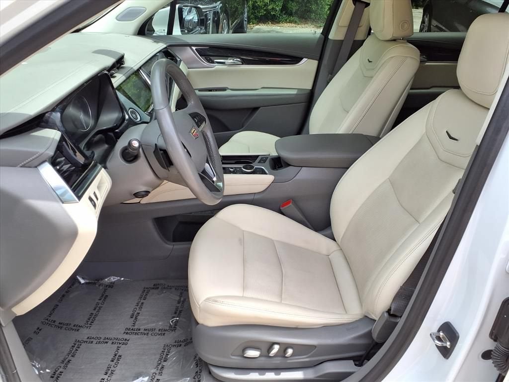 2024 Cadillac XT6 Premium Luxury