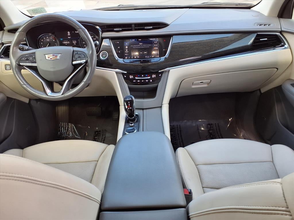 2021 Cadillac XT6 Premium Luxury