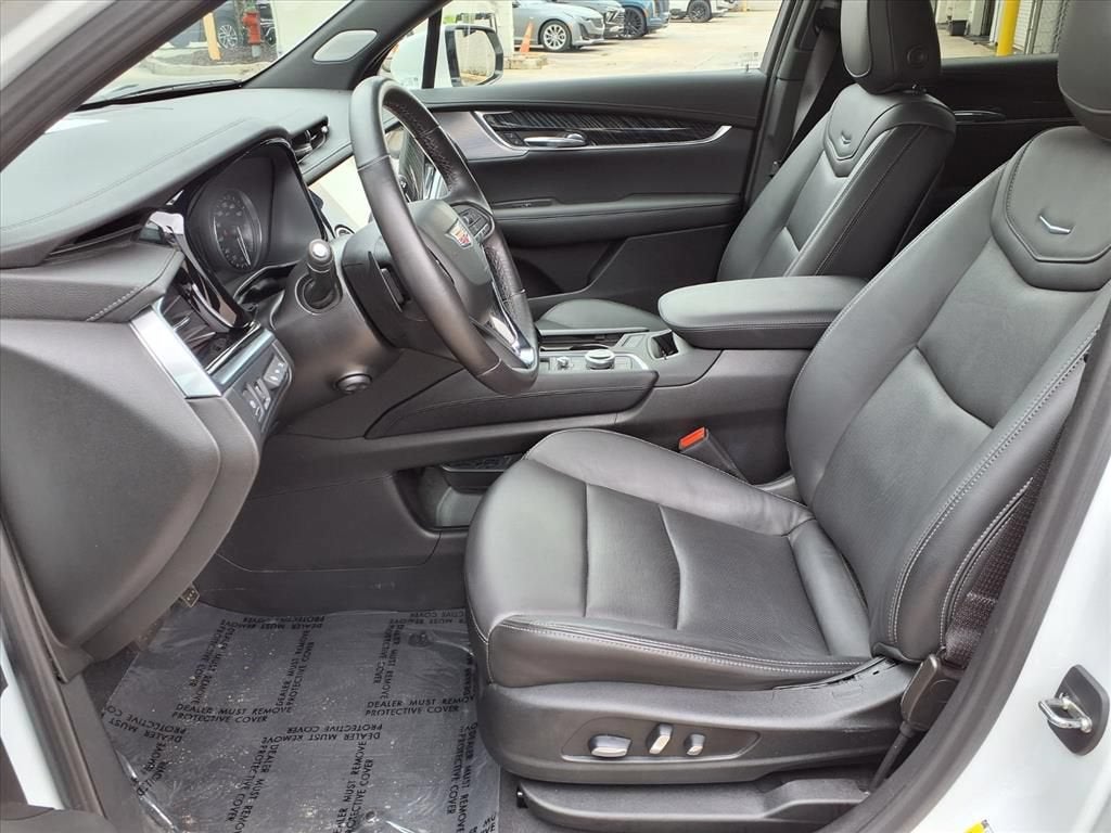 2023 Cadillac XT6 Premium Luxury