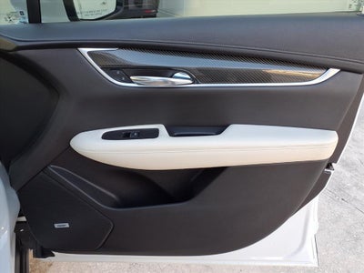 2022 Cadillac XT6 Sport