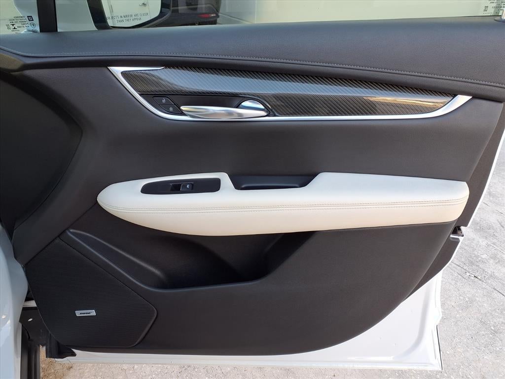 2022 Cadillac XT6 Sport