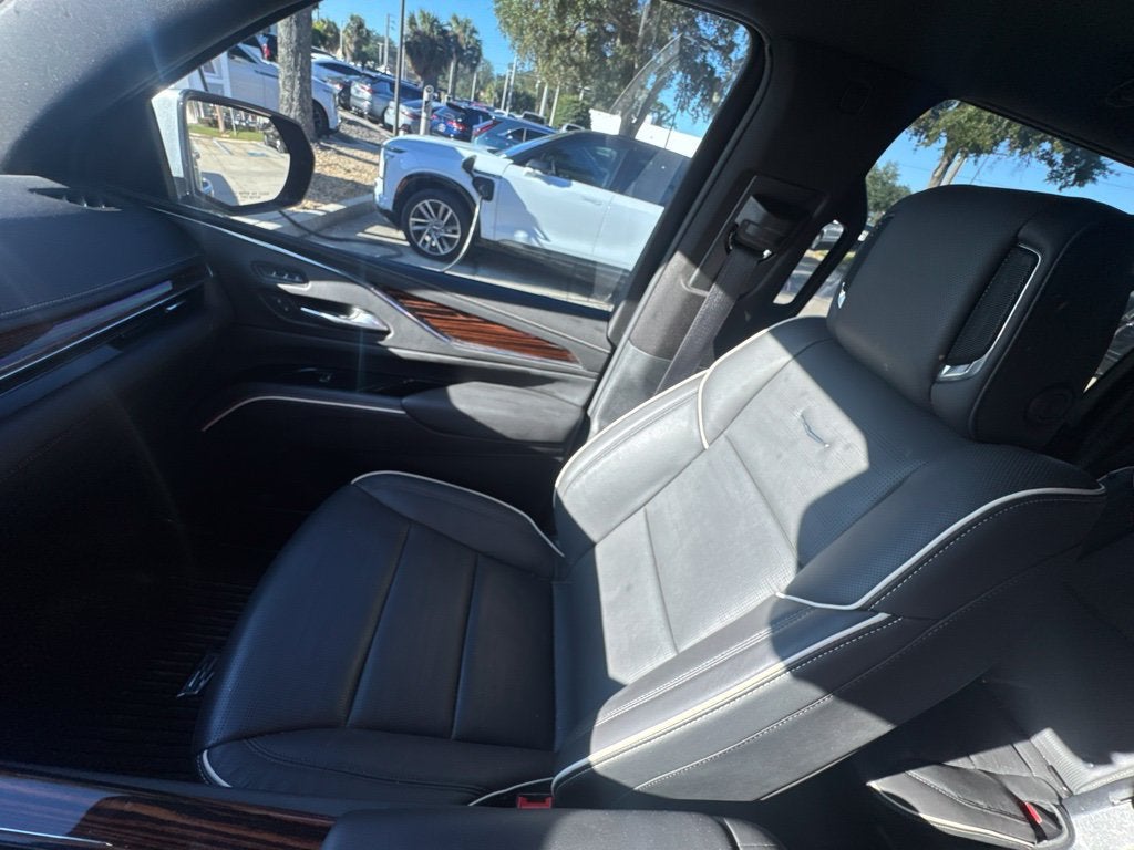 2024 Cadillac Escalade Premium Luxury