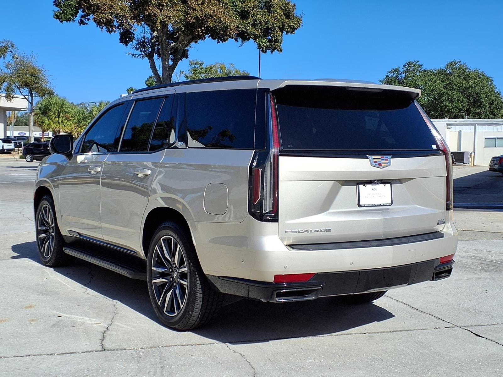 2021 Cadillac Escalade Sport