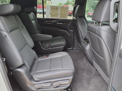 2024 Cadillac Escalade ESV Luxury