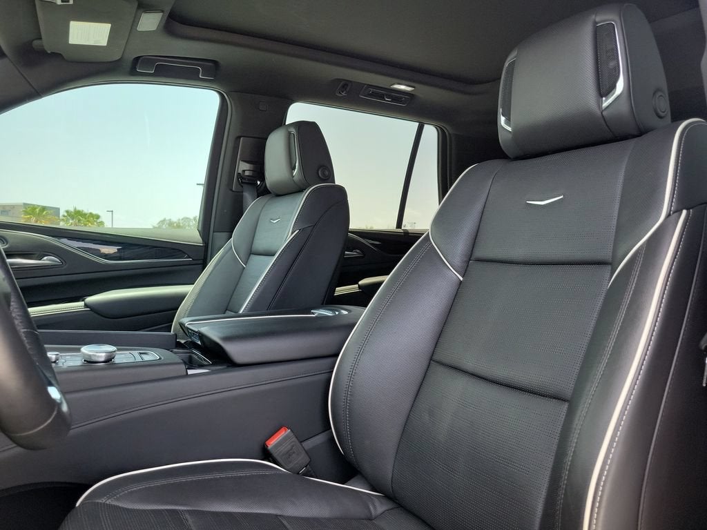 2024 Cadillac Escalade Sport
