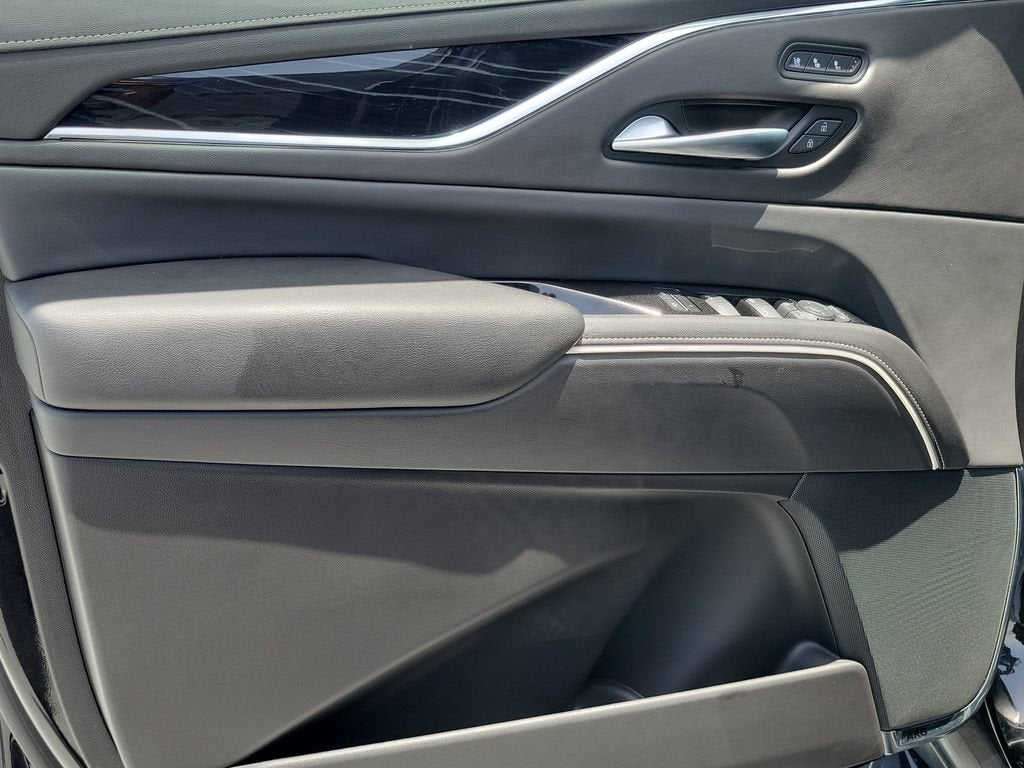 2024 Cadillac Escalade Sport