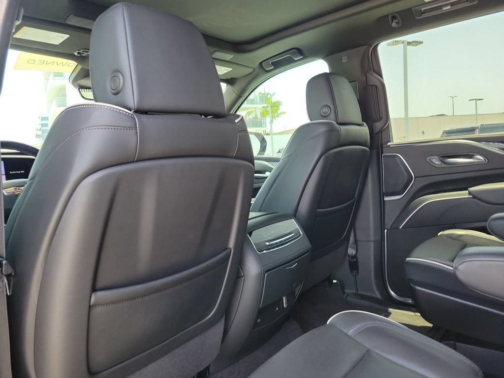 2024 Cadillac Escalade Sport