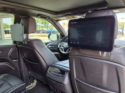 2022 Cadillac Escalade Sport
