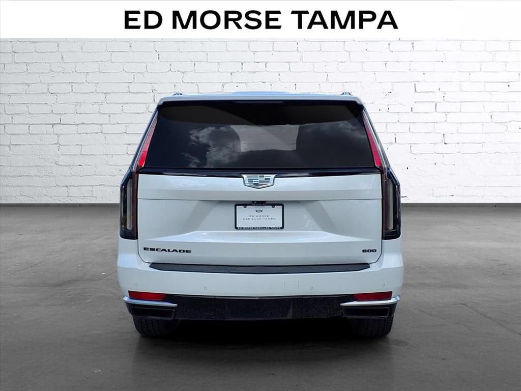 2021 Cadillac Escalade Sport