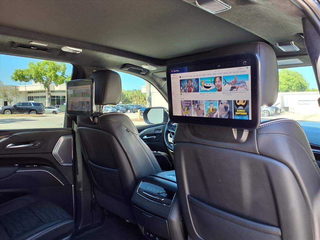 2023 Cadillac Escalade Sport Platinum