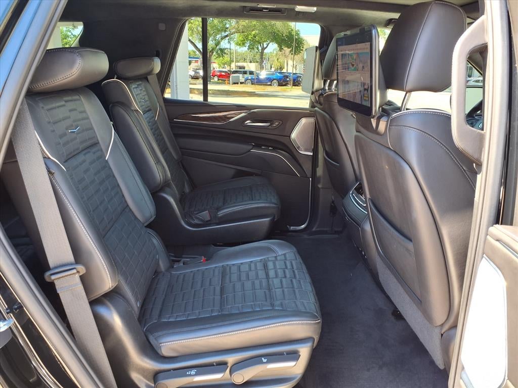 2023 Cadillac Escalade Sport Platinum