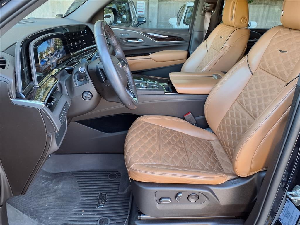 2023 Cadillac Escalade ESV Premium Luxury