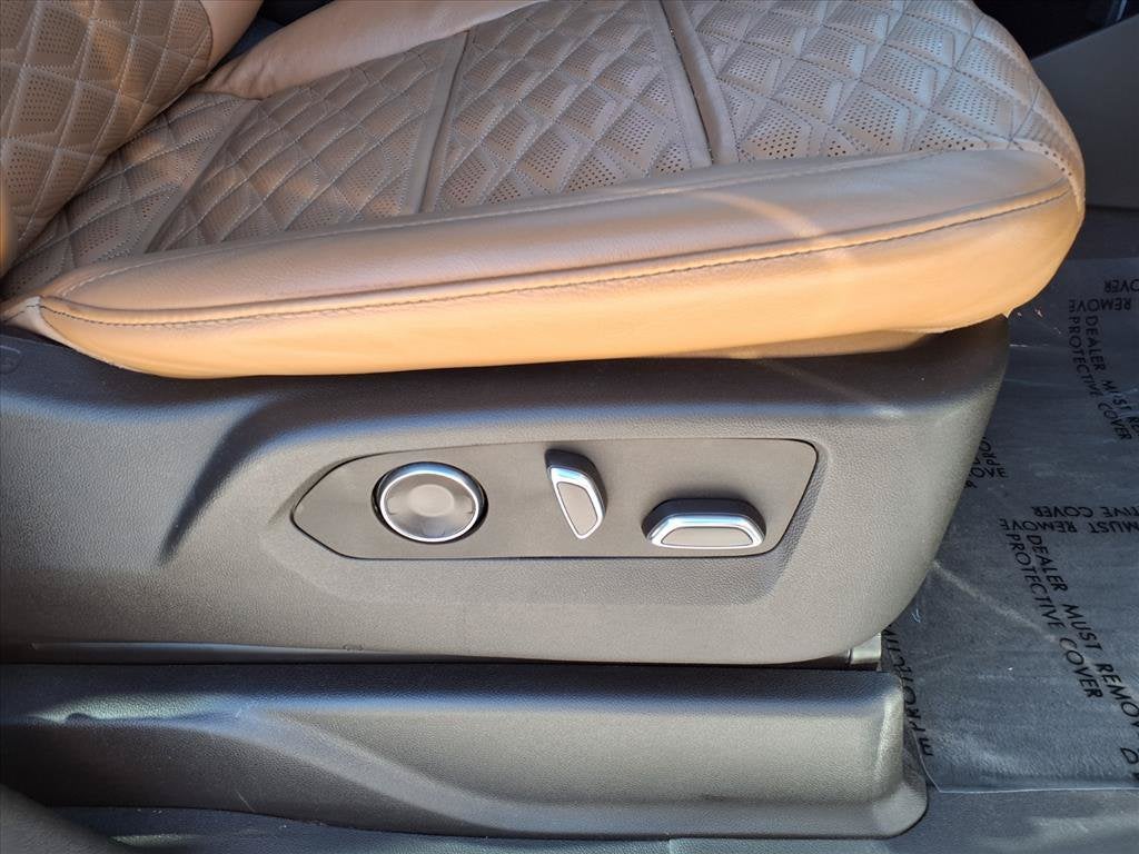 2023 Cadillac Escalade ESV 4WD Premium Luxury