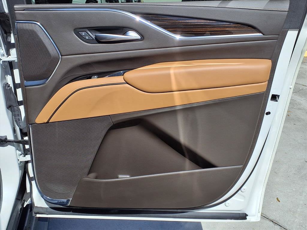 2023 Cadillac Escalade ESV 4WD Premium Luxury