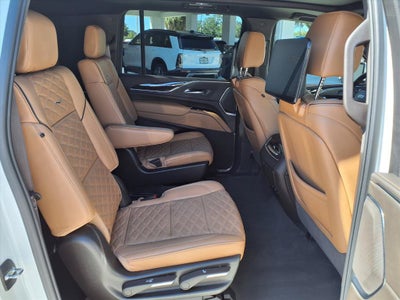 2023 Cadillac Escalade ESV 4WD Premium Luxury