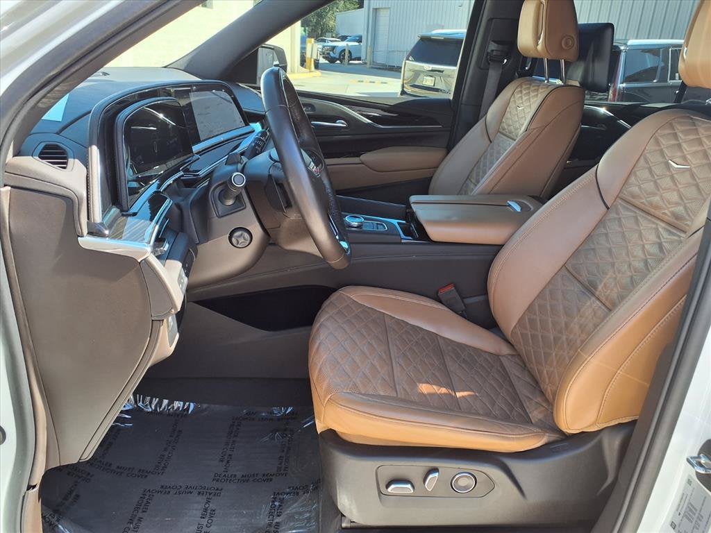 2023 Cadillac Escalade ESV 4WD Premium Luxury