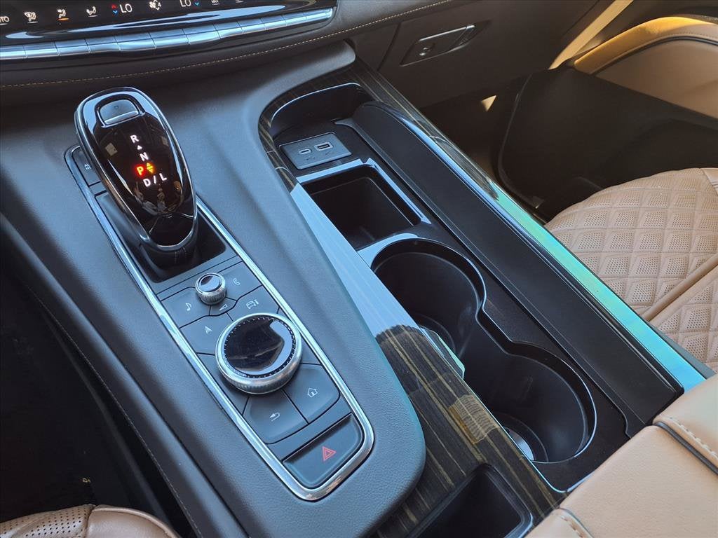 2023 Cadillac Escalade ESV 4WD Premium Luxury