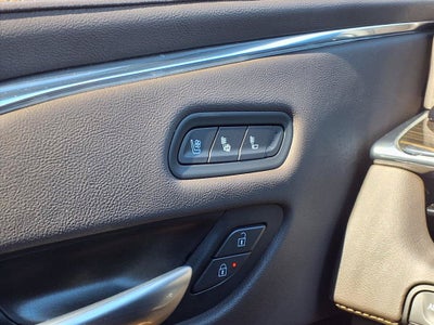 2023 Cadillac Escalade ESV 4WD Premium Luxury