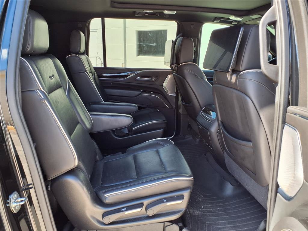2021 Cadillac Escalade ESV Sport