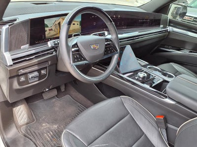 2025 Cadillac Escalade ESV Sport