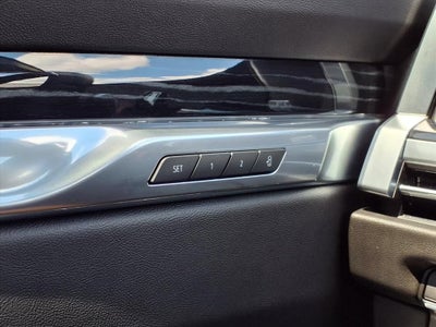 2025 Cadillac Escalade ESV Sport