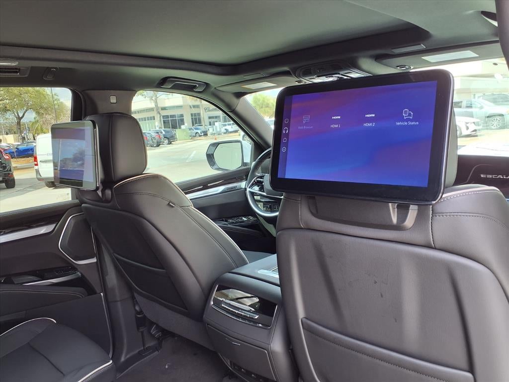 2026 Cadillac Escalade Luxury